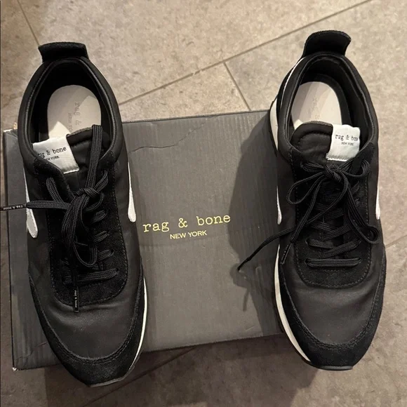 rag and bone  Retrohost pickx Running sneaker in black and white - Picture 8 of 15